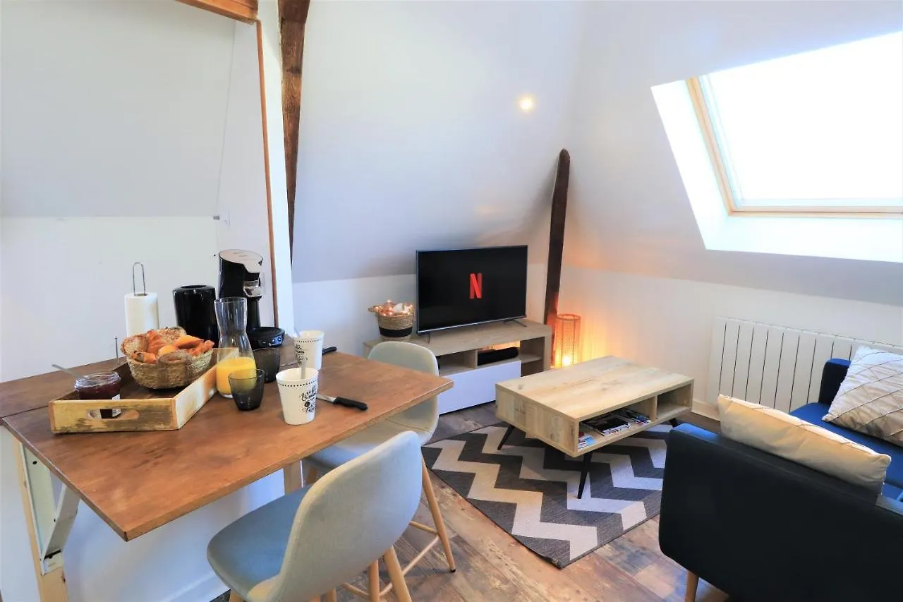 Esprit Cosy Lorient Centre Apartment 0*,  France